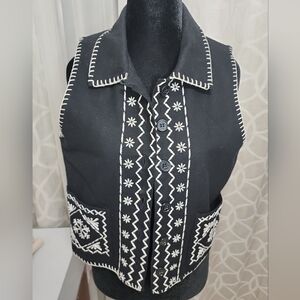 TALBOTS VTG Florals Snowflake Embroidered Wool Vest in Black White Size PS